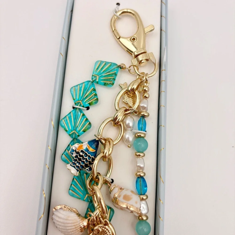 Eye Candy Coastal Nautical Sea Life Bag Charm‎ Keychain Fish Sea Shells